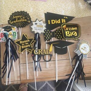 Graduation decor